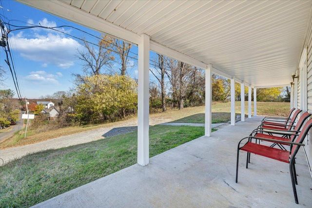 N 112 Hancock ST, Fincastle, VA 24090