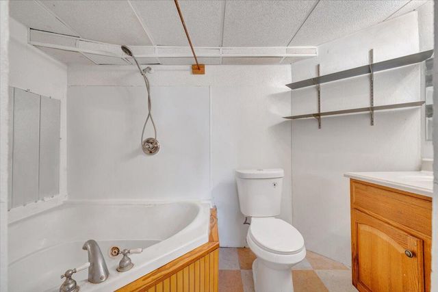 N 112 Hancock ST, Fincastle, VA 24090