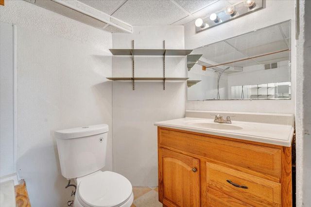 N 112 Hancock ST, Fincastle, VA 24090