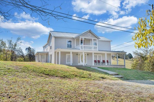 N 112 Hancock ST, Fincastle, VA 24090