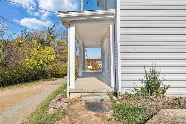 N 112 Hancock ST, Fincastle, VA 24090