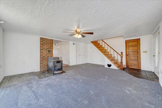 N 112 Hancock ST, Fincastle, VA 24090