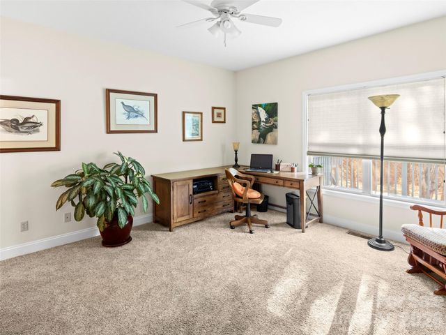 4 Holiday Drive, Arden, NC 28704