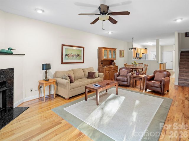 4 Holiday Drive, Arden, NC 28704