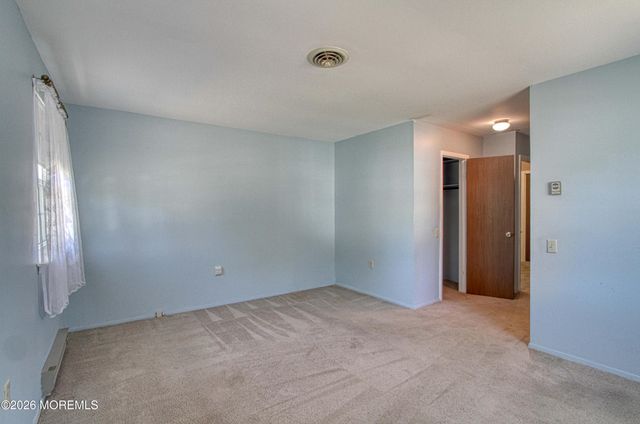 108 Sunset Road, Whiting, NJ 08759