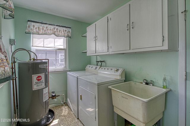 108 Sunset Road, Whiting, NJ 08759