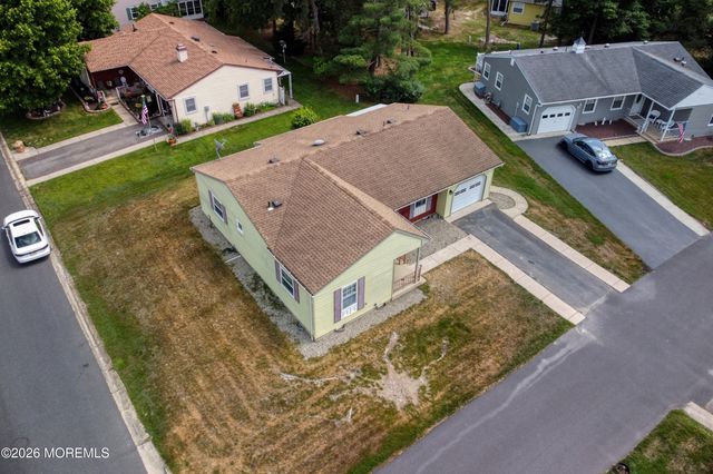 108 Sunset Road, Whiting, NJ 08759