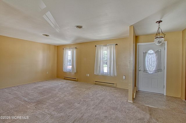 108 Sunset Road, Whiting, NJ 08759