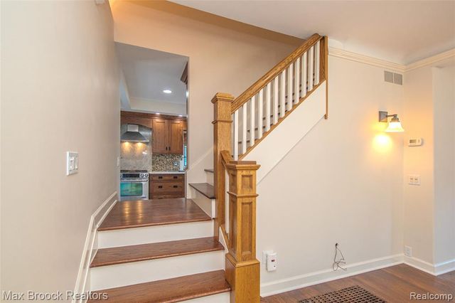 611 W 4th Street, Royal Oak, MI 48067