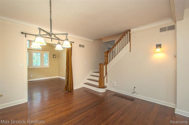 611 W 4th Street, Royal Oak, MI 48067