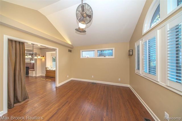 611 W 4th Street, Royal Oak, MI 48067
