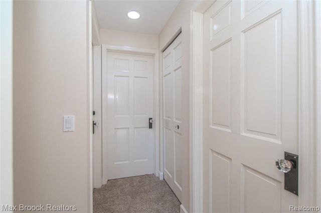 611 W 4th Street, Royal Oak, MI 48067