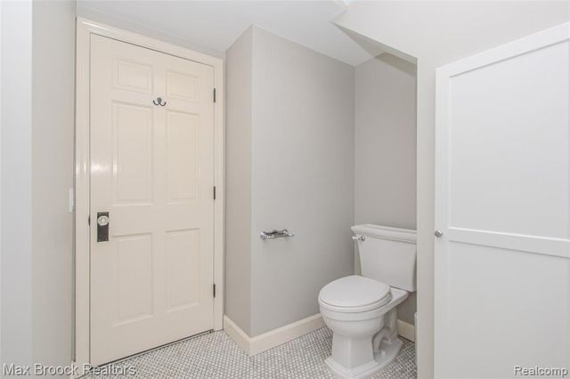 611 W 4th Street, Royal Oak, MI 48067