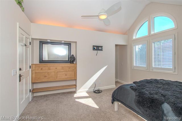 611 W 4th Street, Royal Oak, MI 48067