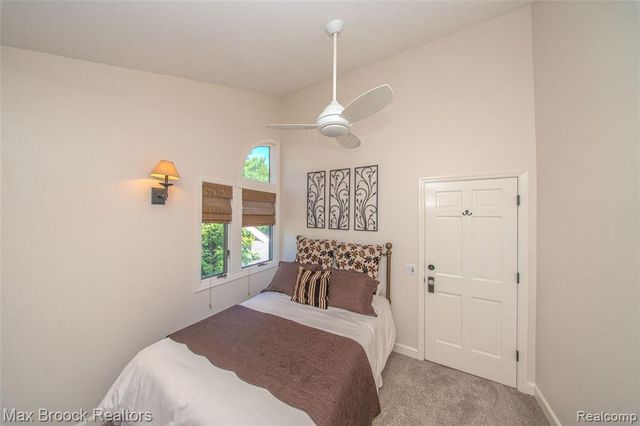 611 W 4th Street, Royal Oak, MI 48067