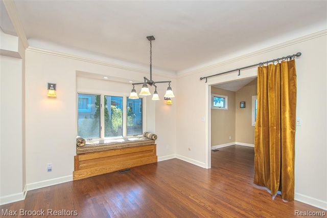 611 W 4th Street, Royal Oak, MI 48067