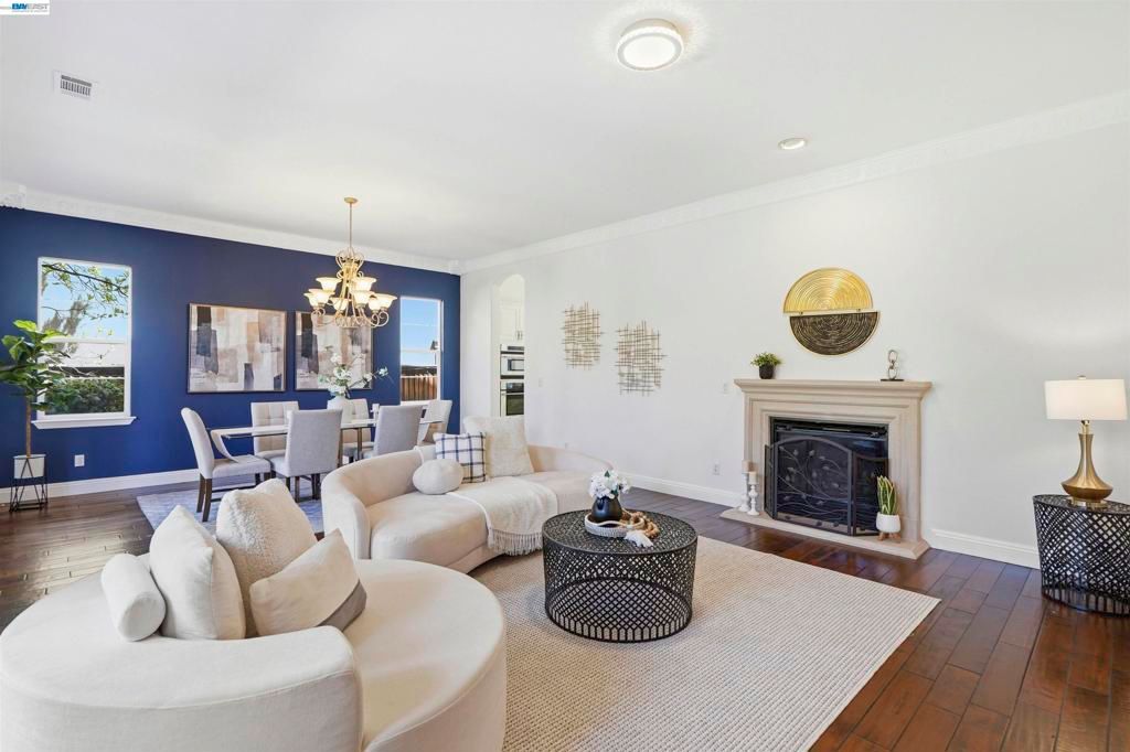 Image 10 of property listing at 3923 Jamie Place, San Ramon, CA 94582