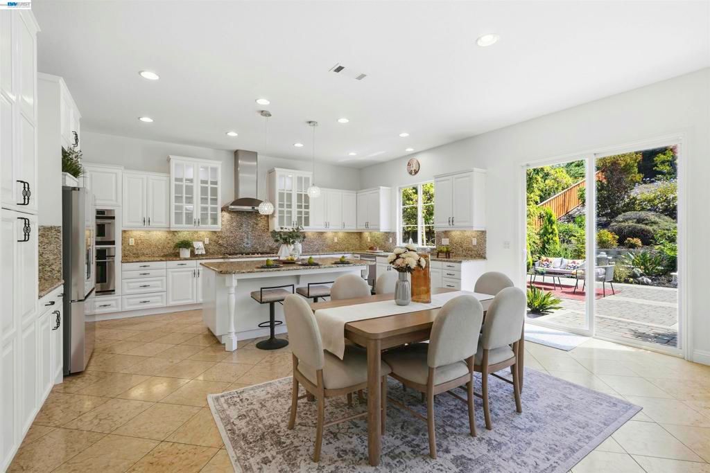 Image 20 of property listing at 3923 Jamie Place, San Ramon, CA 94582
