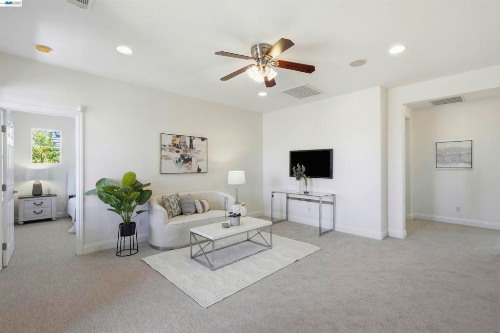 Image 29 of property listing at 3923 Jamie Place, San Ramon, CA 94582