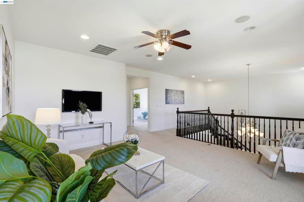 Image 30 of property listing at 3923 Jamie Place, San Ramon, CA 94582