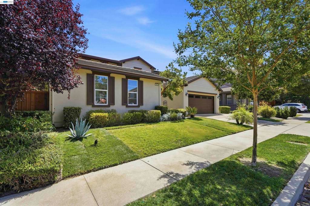 Image 4 of property listing at 3923 Jamie Place, San Ramon, CA 94582