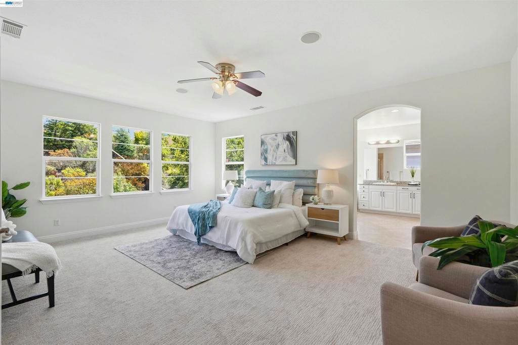 Image 42 of property listing at 3923 Jamie Place, San Ramon, CA 94582