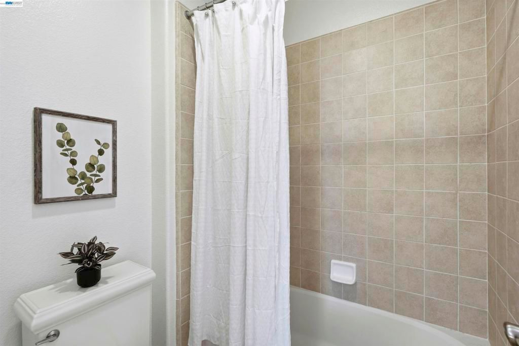 Image 55 of property listing at 3923 Jamie Place, San Ramon, CA 94582