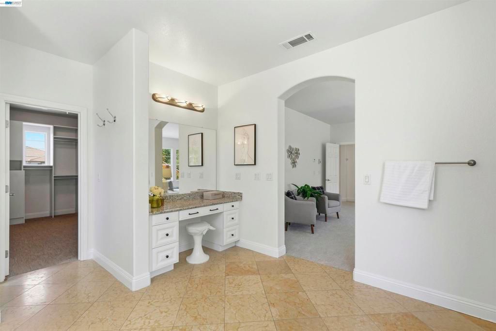 Image 59 of property listing at 3923 Jamie Place, San Ramon, CA 94582