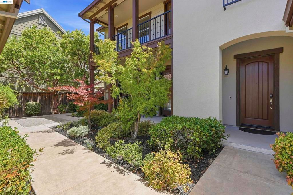 Image 6 of property listing at 3923 Jamie Place, San Ramon, CA 94582
