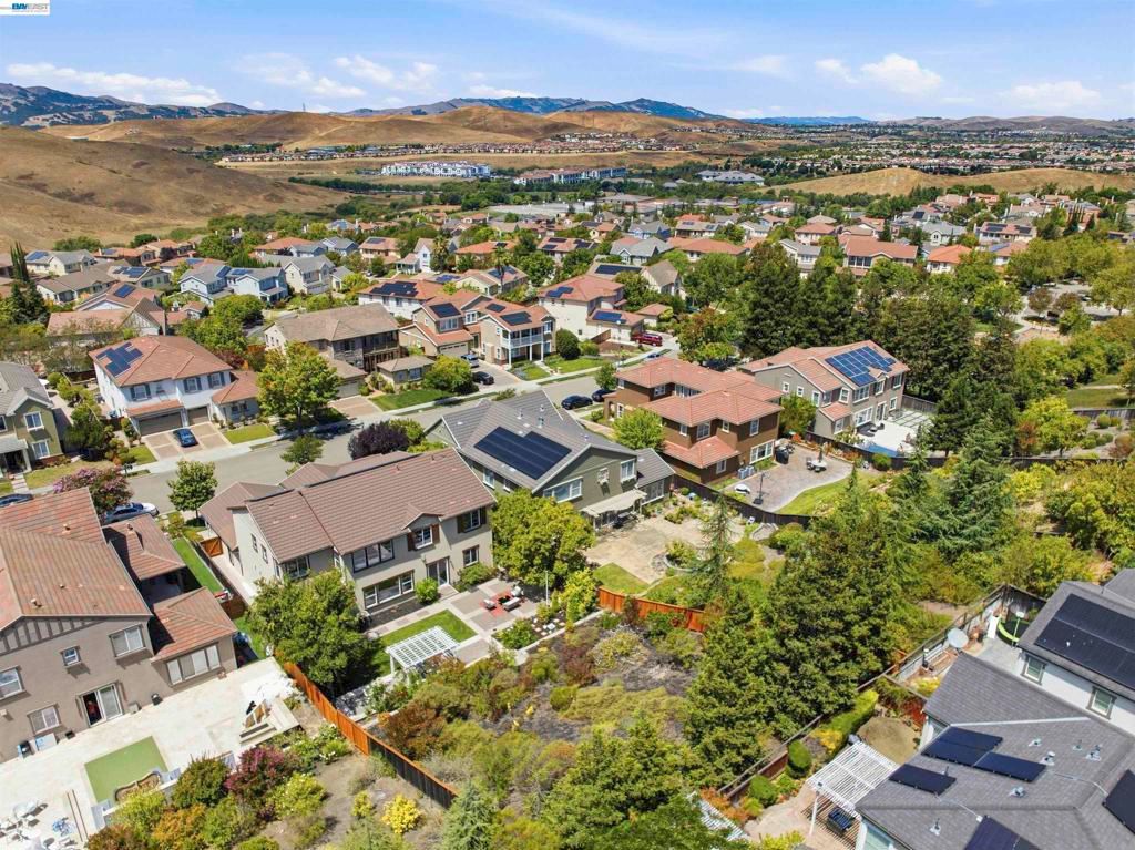 Image 84 of property listing at 3923 Jamie Place, San Ramon, CA 94582