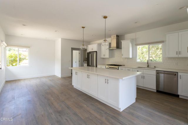 21 Sweetbay Road, Rancho Palos Verdes, CA 90275