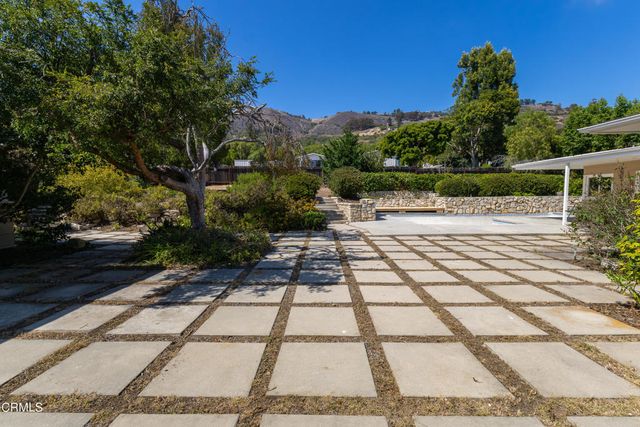 21 Sweetbay Road, Rancho Palos Verdes, CA 90275