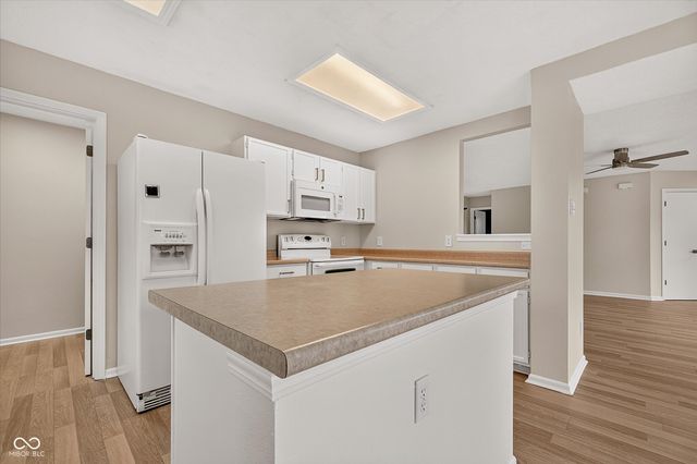 2203 Summerfield Drive, Plainfield, IN 46168