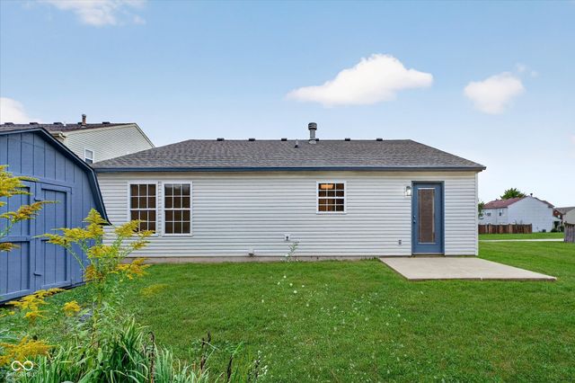 2203 Summerfield Drive, Plainfield, IN 46168