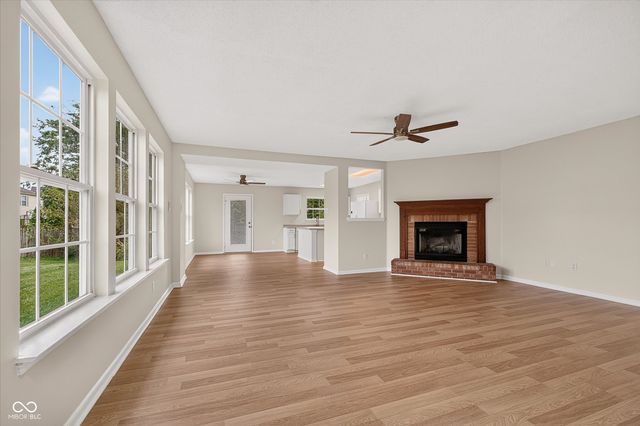 2203 Summerfield Drive, Plainfield, IN 46168