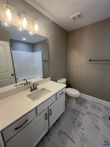 109 Lady Lane, Warner Robins, GA 31088