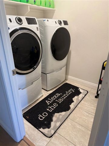 5644 Altamura Way, Fontana, CA 92336