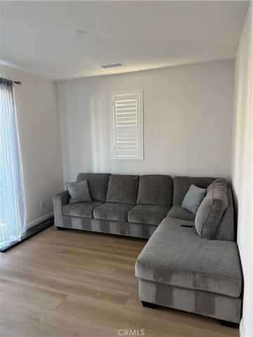 5644 Altamura Way, Fontana, CA 92336