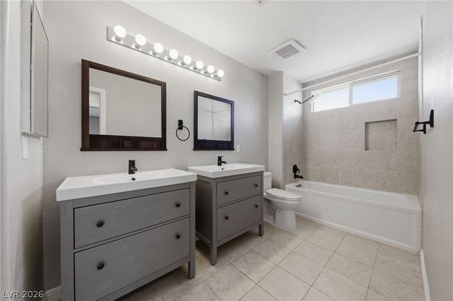 2551 Williamsburg Street, Henderson, NV 89052