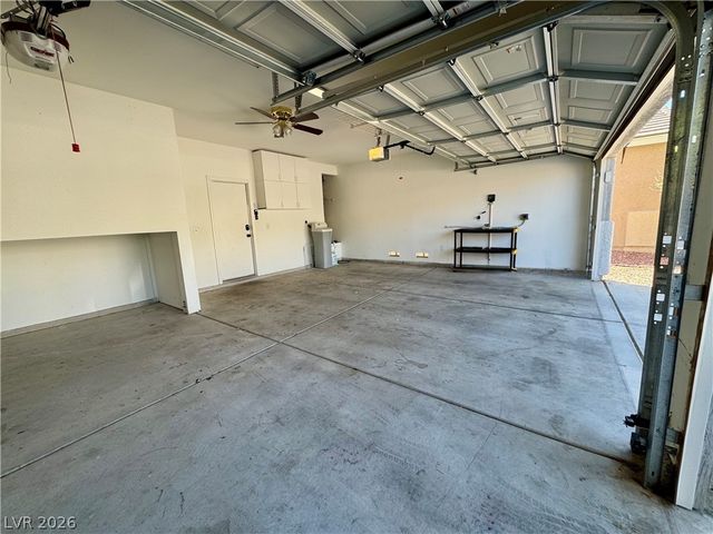 2551 Williamsburg Street, Henderson, NV 89052