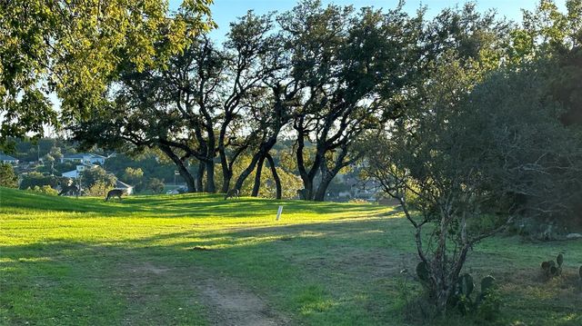 20807 Twisting TRL, Lago Vista, TX 78645