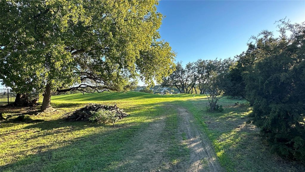 20807 Twisting TRL, Lago Vista, TX 78645