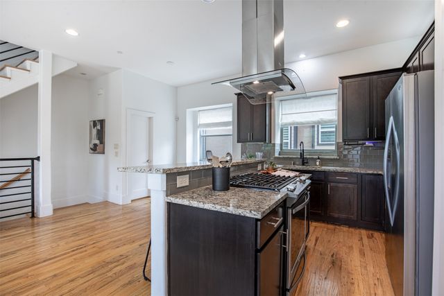 5820 Bryan Parkway 50, Dallas, TX 75206