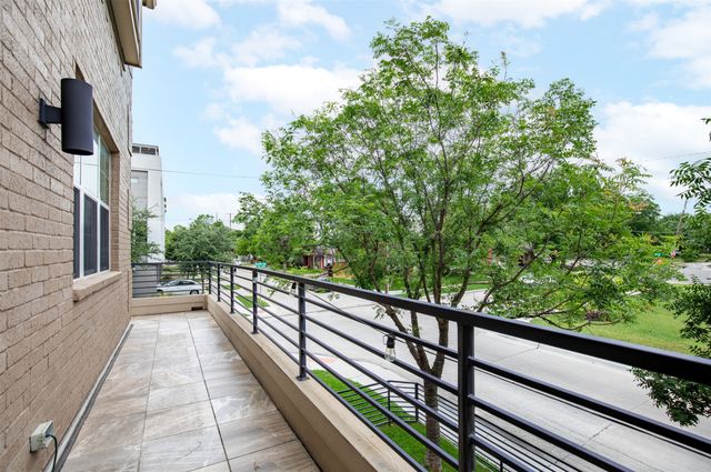 5820 Bryan Parkway 50, Dallas, TX 75206