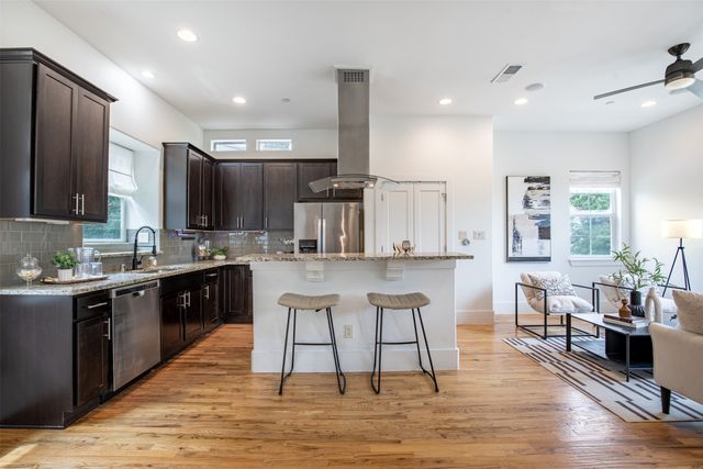 5820 Bryan Parkway 50, Dallas, TX 75206