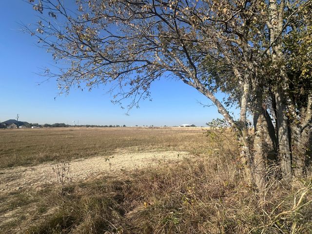 1328 Old Maypearl Road, Waxahachie, TX 75167