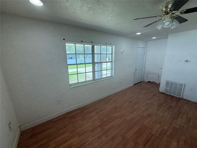 2442 LILLY STREET, Lake Wales, FL 33898