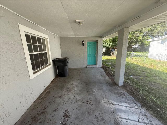 2442 LILLY STREET, Lake Wales, FL 33898