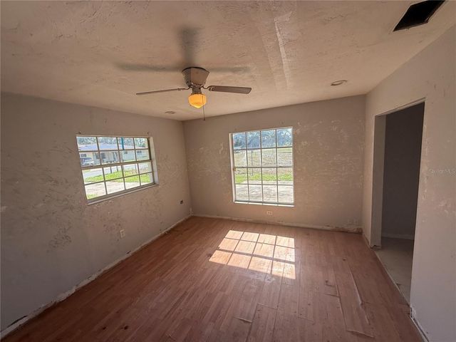 2442 LILLY STREET, Lake Wales, FL 33898