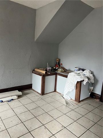 2327 Park Avenue, Kansas City, MO 64127